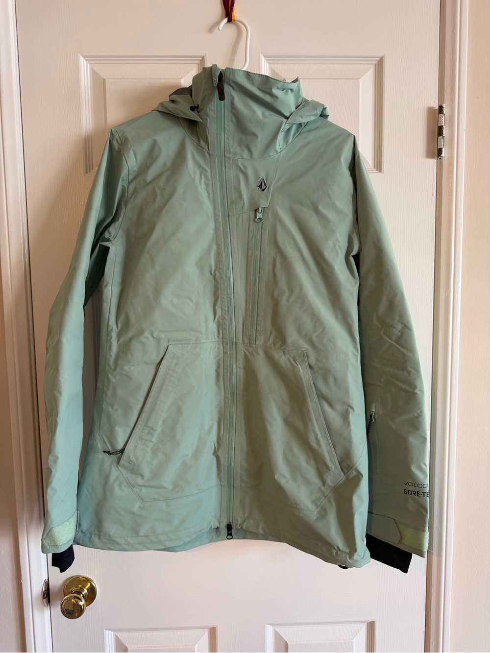 Volcom Mint Green Hooded Gore-Tex NYA TDS INF Gore-Tex Jacket Large Women’s